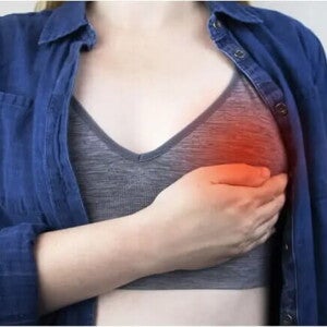 La mastitis es una de las causas principales del dolor durante la lactancia. 