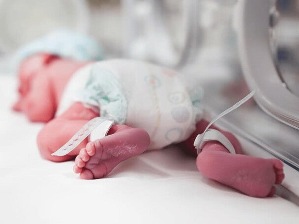 Cuidado canguro o piel con piel